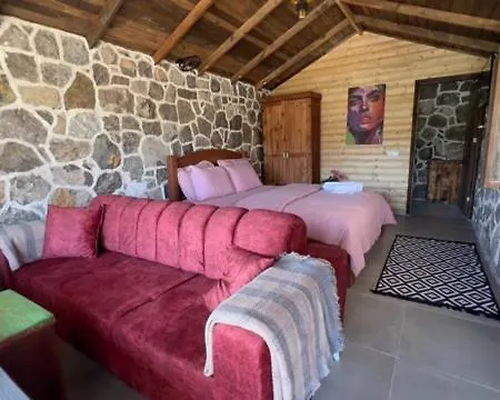 Lodge Mersin Kod 515